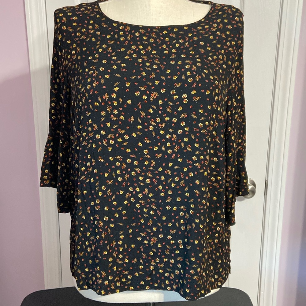 Adorable H&M Top